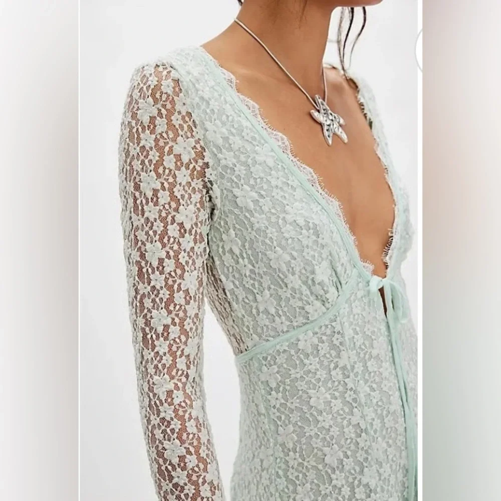 NWT Free People Petra Long Sleeve Lace Mini Dress Billowing Sail Mint Green Sz M - Picture 3 of 16